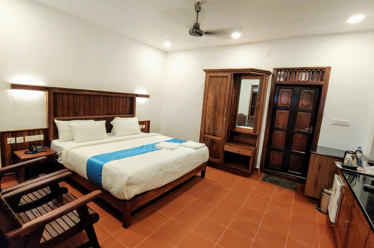 Kalpavanam Heritage Resort Thekkady Exterior photo