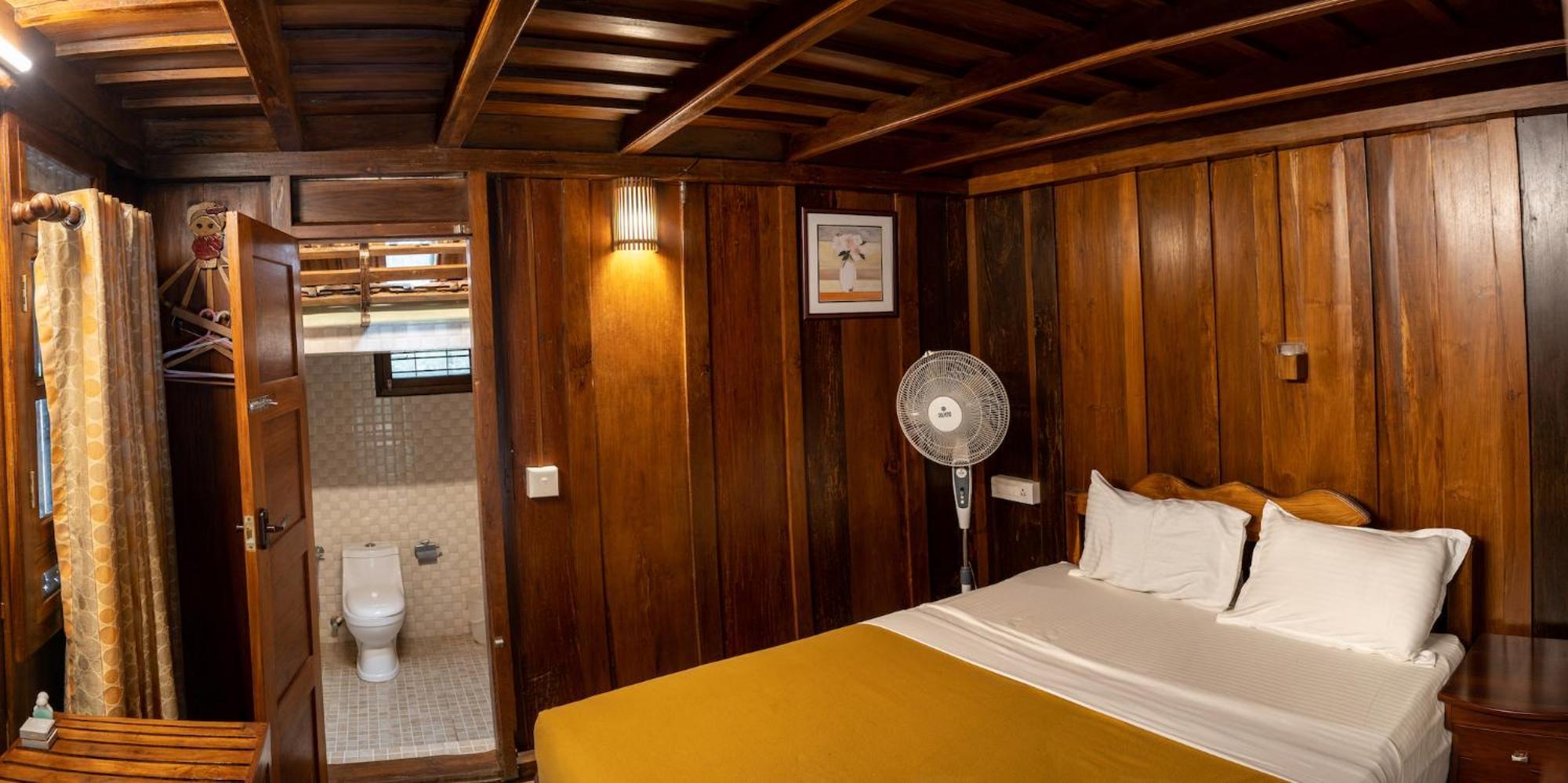 Kalpavanam Heritage Resort Thekkady Room photo